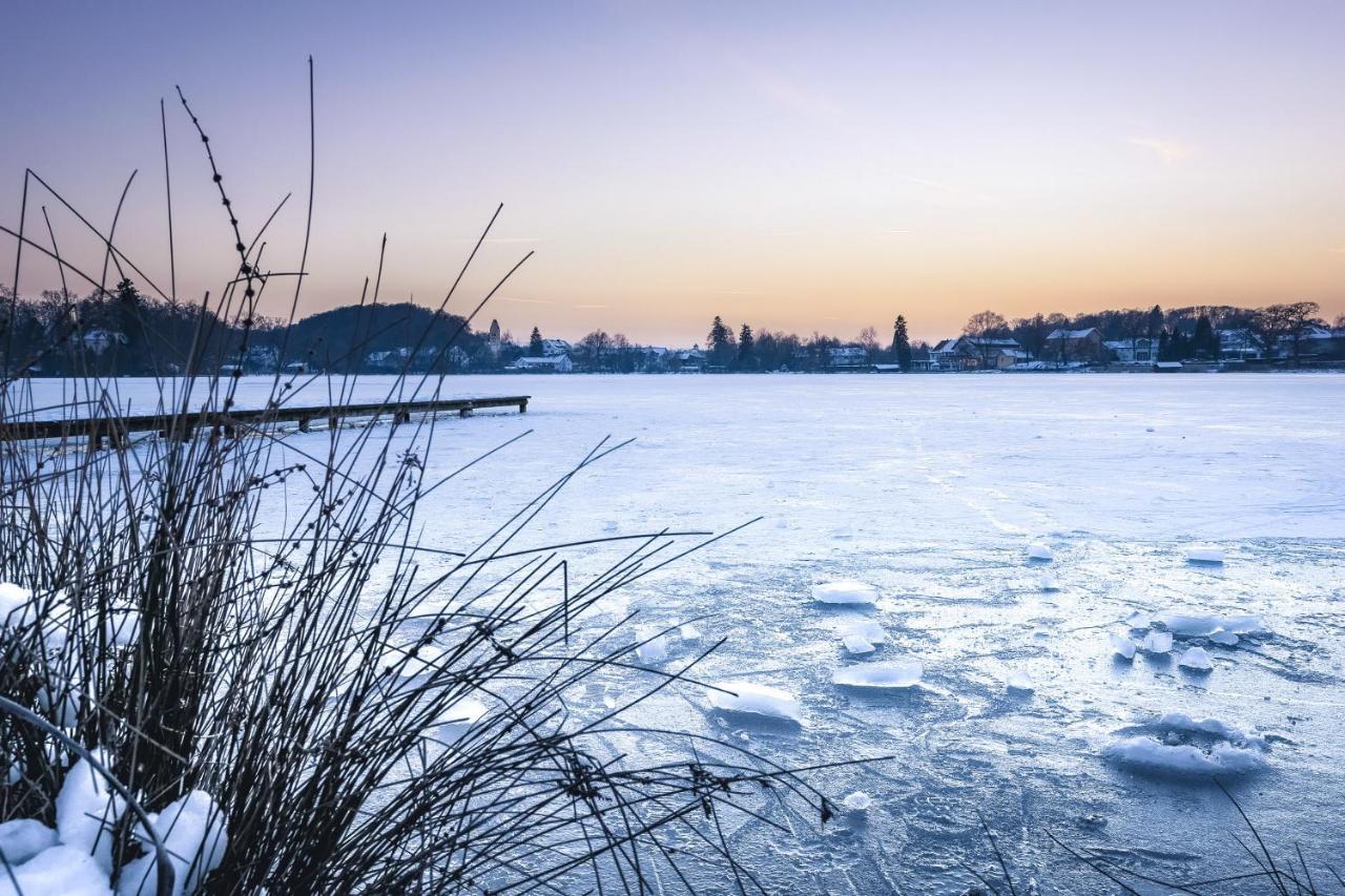 Sopherl Am See - Fruehstueck Auf Der Seeterrasse, Sehr Ruhig Und Wunderschoen Am See, 3 Minuten Nach Oberpfaffenhofen, Viele Radtouren, Restaurants & Cafes In Der Umgebung เวสลิง ภายนอก รูปภาพ